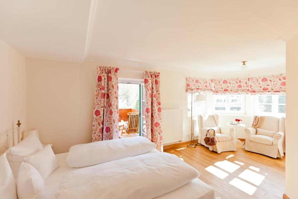 Landhaus Marinella Hotel Garni Bad Wiessee Quarto foto